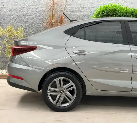 HYUNDAI-HB20S-2025