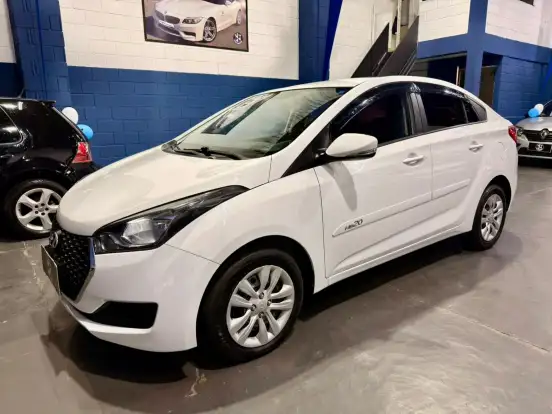HYUNDAI-HB20S-2017