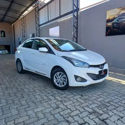 HYUNDAI-HB20S-2013