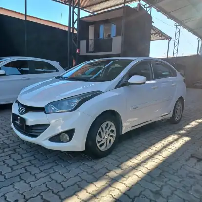 HYUNDAI-HB20S-2013