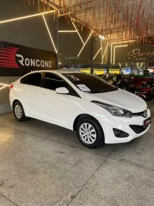 HYUNDAI HB20S 1.6 COMFORT PLUS 16V FLEX 4P MANUAL