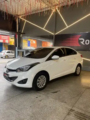 HYUNDAI-HB20S-2015