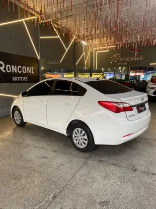 HYUNDAI-HB20S-2015