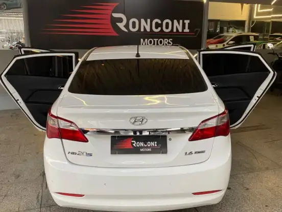 HYUNDAI-HB20S-1.6 COMFORT PLUS 16V FLEX 4P MANUAL HYUNDAI-HB20S-2015