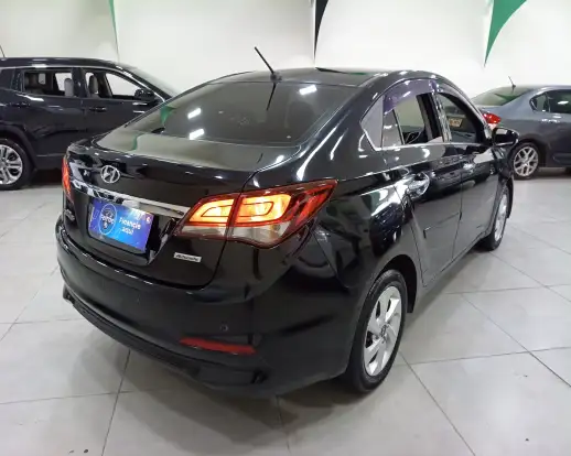 HYUNDAI-HB20S-2016