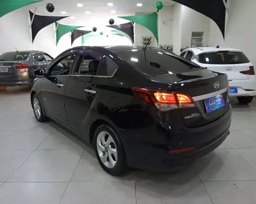 HYUNDAI-HB20S-2016