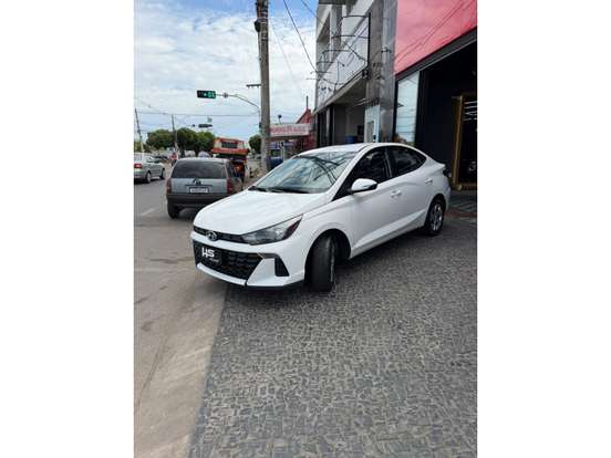 HYUNDAI-HB20S-2024
