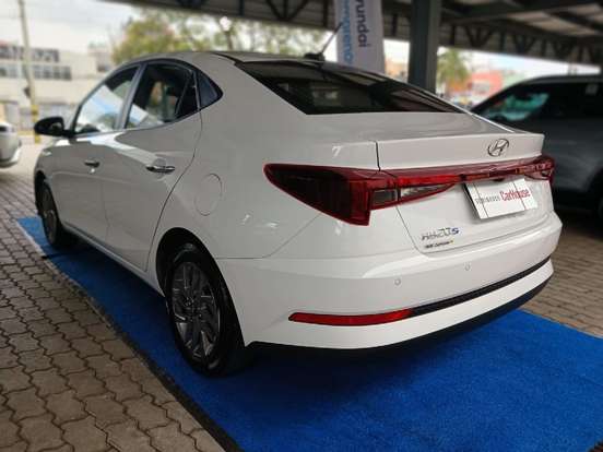 HYUNDAI-HB20S-2025