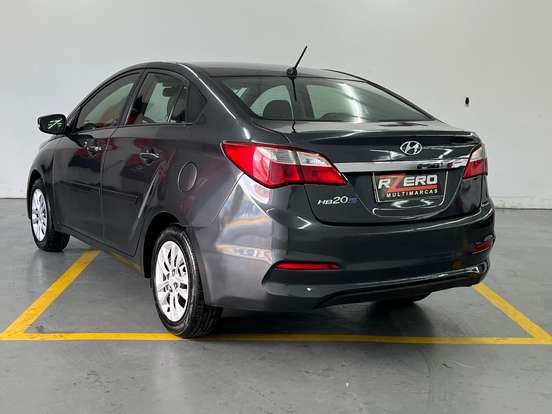 HYUNDAI-HB20S-2017