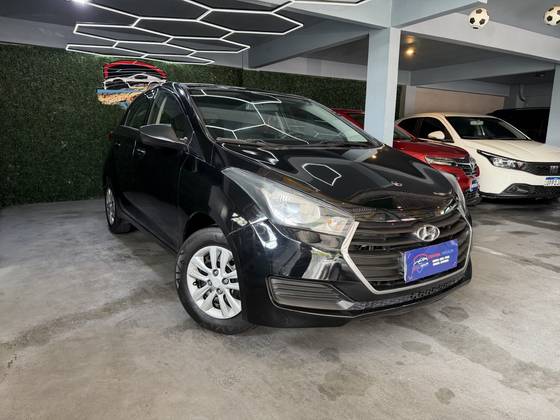 HYUNDAI HB20S 1.0 COMFORT PLUS 12V FLEX 4P MANUAL