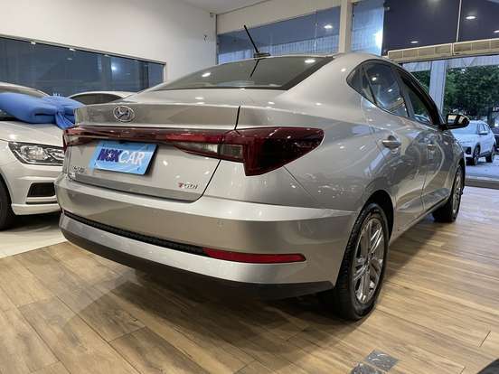 HYUNDAI-HB20S-1.0 TGDI FLEX COMFORT PLUS AUTOMÁTICO HYUNDAI-HB20S-2024