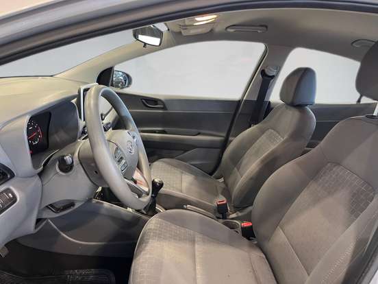 HYUNDAI-HB20S-2025