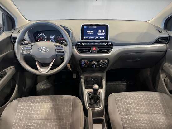 HYUNDAI-HB20S-2025