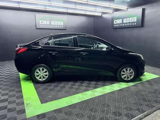 HYUNDAI-HB20S-1.6 COMFORT PLUS 16V FLEX 4P AUTOMÁTICO HYUNDAI-HB20S-2014