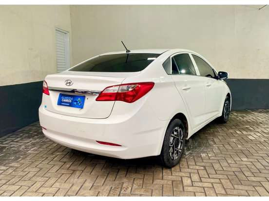 HYUNDAI-HB20S-1.6 COMFORT PLUS 16V FLEX 4P MANUAL HYUNDAI-HB20S-2013