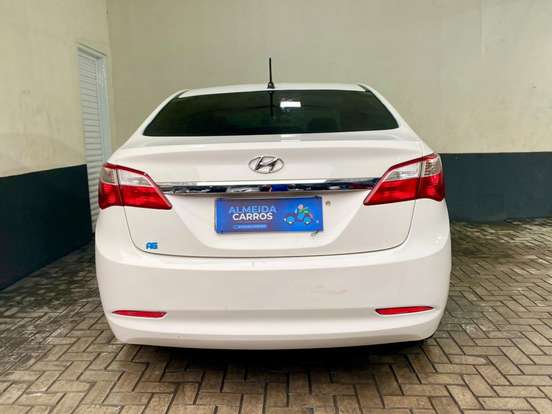 HYUNDAI-HB20S-2013