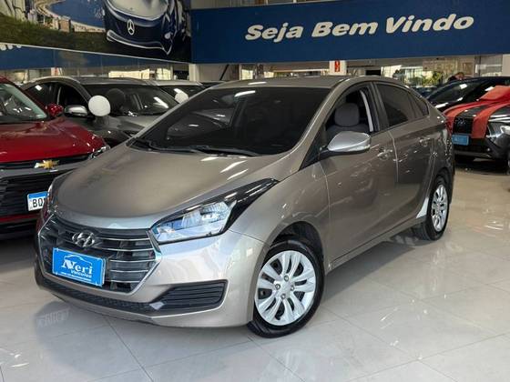 HYUNDAI HB20S 1.6 COMFORT PLUS 16V FLEX 4P MANUAL
