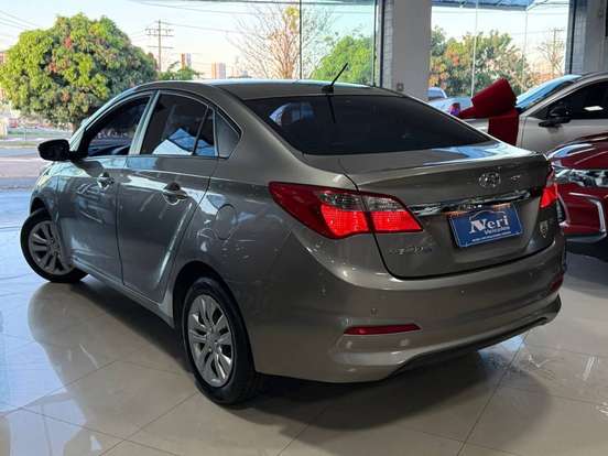 HYUNDAI-HB20S-1.6 COMFORT PLUS 16V FLEX 4P MANUAL HYUNDAI-HB20S-2016