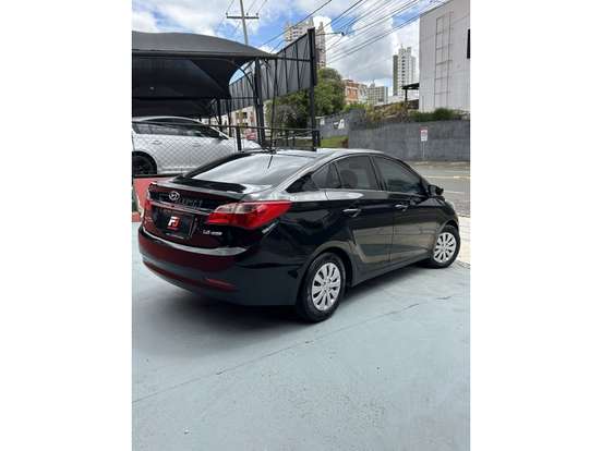 HYUNDAI-HB20S-2013