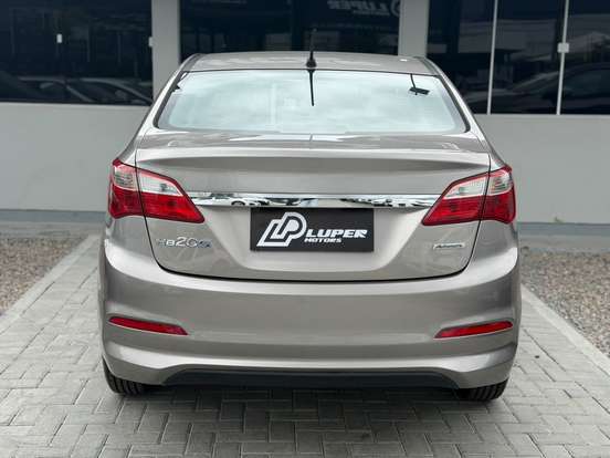 HYUNDAI-HB20S-2016