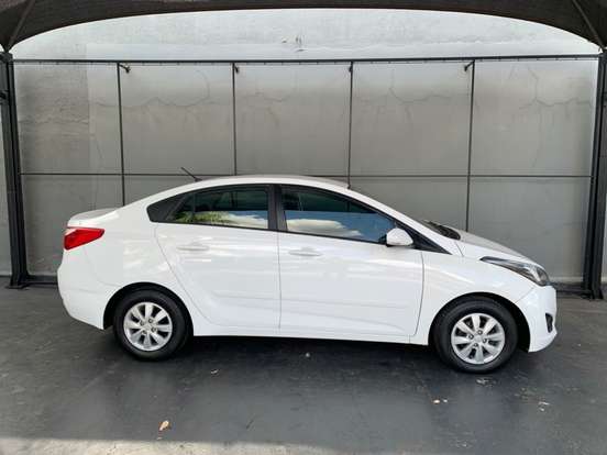 HYUNDAI-HB20S-1.6 PREMIUM 16V FLEX 4P AUTOMÁTICO HYUNDAI-HB20S-2013