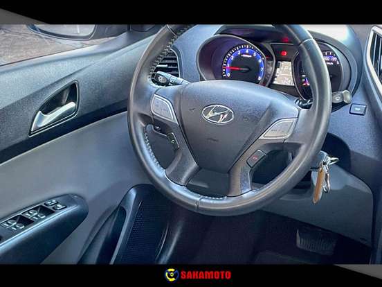 HYUNDAI-HB20S-2017