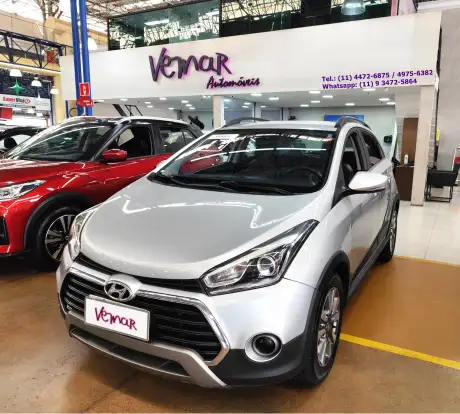 HYUNDAI-HB20X-2017