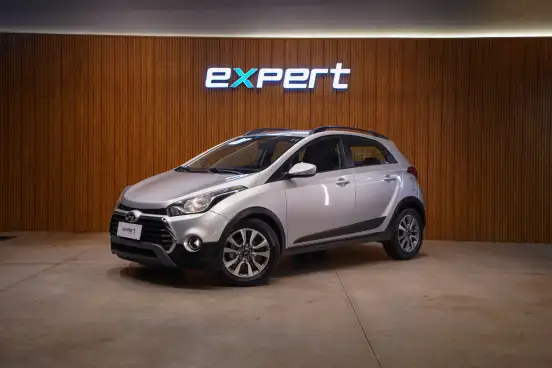 HYUNDAI-HB20X-1.6 16V STYLE FLEX 4P AUTOMÁTICO HYUNDAI-HB20X-2017