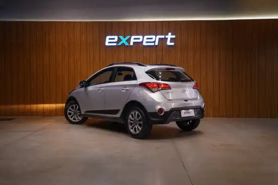 HYUNDAI-HB20X-1.6 16V STYLE FLEX 4P AUTOMÁTICO HYUNDAI-HB20X-2017