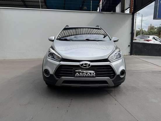 HYUNDAI-HB20X-1.6 16V PREMIUM FLEX 4P AUTOMÁTICO HYUNDAI-HB20X-2018
