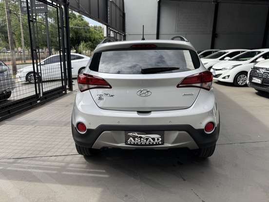 HYUNDAI-HB20X-2018