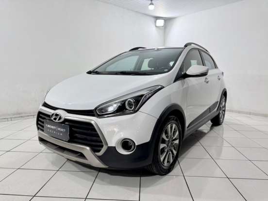 HYUNDAI-HB20X-1.6 16V PREMIUM FLEX 4P AUTOMÁTICO HYUNDAI-HB20X-2016