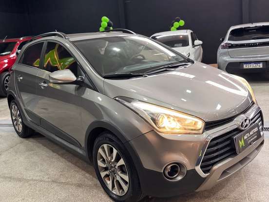 HYUNDAI-HB20X-1.6 16V PREMIUM FLEX 4P AUTOMÁTICO HYUNDAI-HB20X-2017