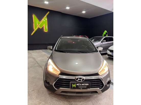 HYUNDAI-HB20X-1.6 16V PREMIUM FLEX 4P AUTOMÁTICO HYUNDAI-HB20X-2017