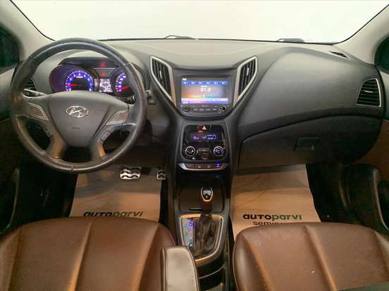 HYUNDAI-HB20X-2018