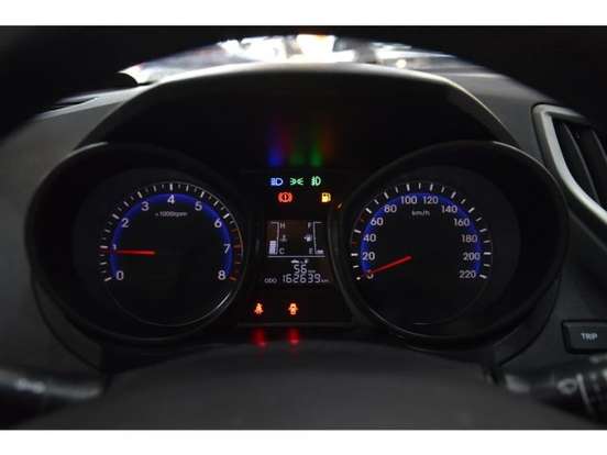 HYUNDAI-HB20X-1.6 16V STYLE FLEX 4P MANUAL HYUNDAI-HB20X-2014