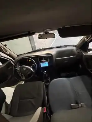 HYUNDAI-HR-2013