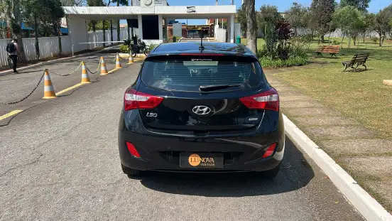 HYUNDAI-I30-2013