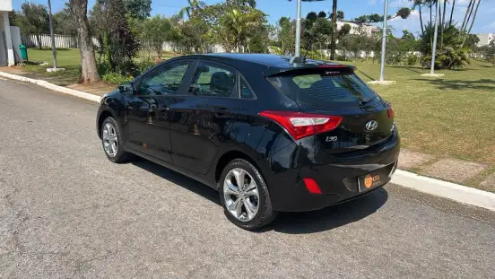 HYUNDAI-I30-1.6 MPFI 16V FLEX 4P AUTOMÁTICO HYUNDAI-I30-2013