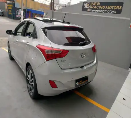 HYUNDAI-I30-2015