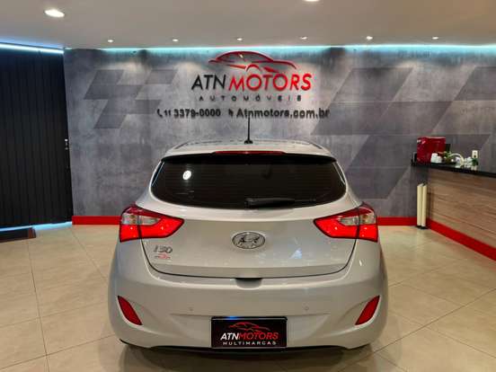 HYUNDAI-I30-2013