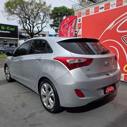 HYUNDAI-I30-2013