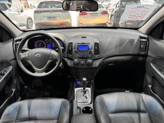 HYUNDAI-I30-2009