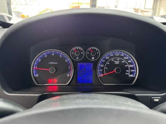 HYUNDAI-I30-2.0 MPFI GLS 16V GASOLINA 4P AUTOMÁTICO HYUNDAI-I30-2009