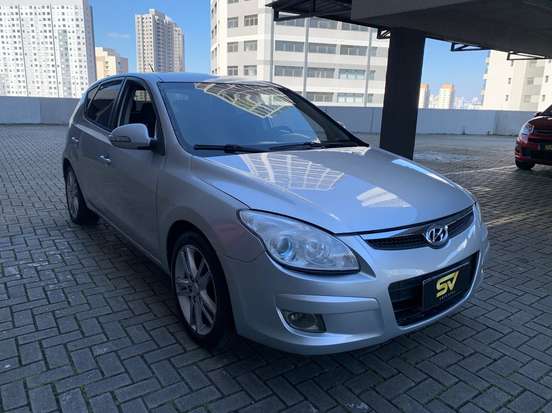 HYUNDAI-I30-2010