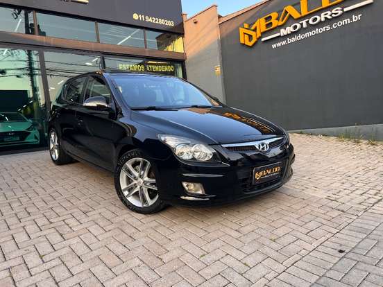 HYUNDAI-I30-2.0 MPI 16V GASOLINA 4P AUTOMÁTICO HYUNDAI-I30-2010