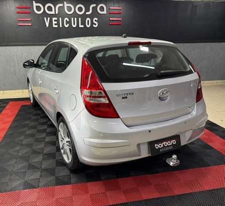 HYUNDAI-I30-2.0 MPI 16V GASOLINA 4P AUTOMÁTICO HYUNDAI-I30-2010