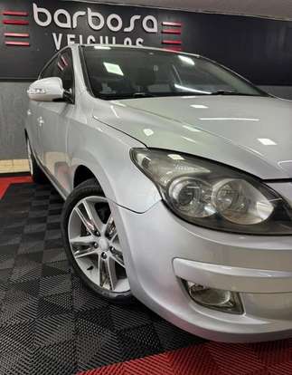 HYUNDAI-I30-2010