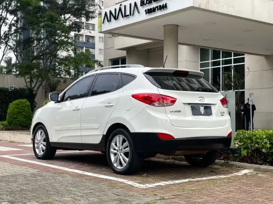 HYUNDAI-IX35-2015