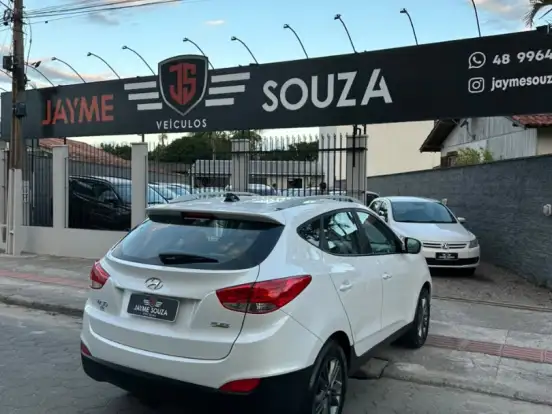 HYUNDAI-IX35-2.0 MPFI GL 16V FLEX 4P AUTOMÁTICO HYUNDAI-IX35-2018